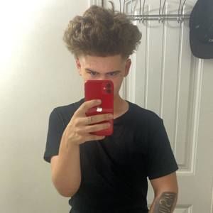 Meet your Posher, Josh